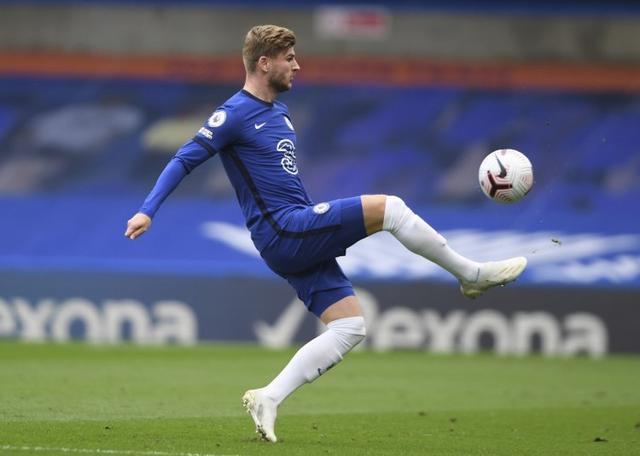 高跟白嫩大长腿！《鸣潮》吟霖全新1／6手办公开