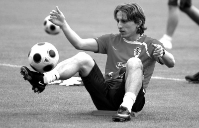 瑞士羽球超级300赛 ｜ 大马男双首日全军覆没 头号种子飞汀一轮游