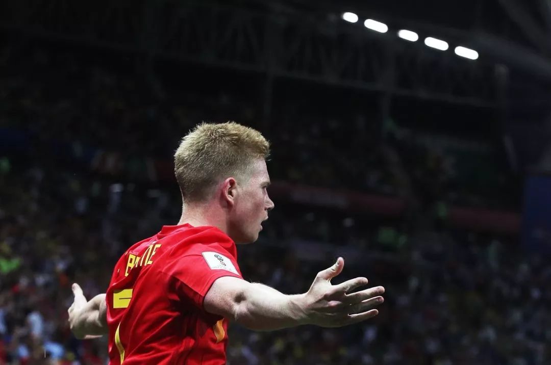 德瑞克·基特在 2014 年最后一次在洋基球场登场，并击出极具戏剧性的再见安打，完美告别