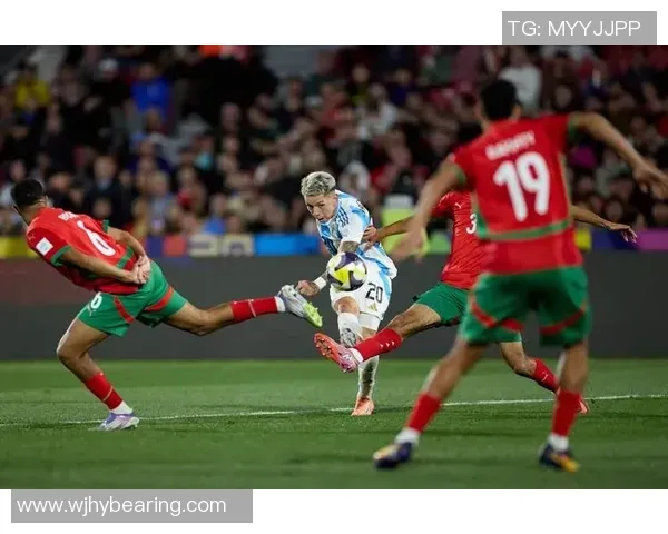 2场比赛1球1助，尼科-帕斯当选意甲8月最佳U23球员