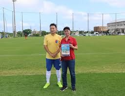 短道速滑世锦赛：中国队刘少昂带伤继续参赛